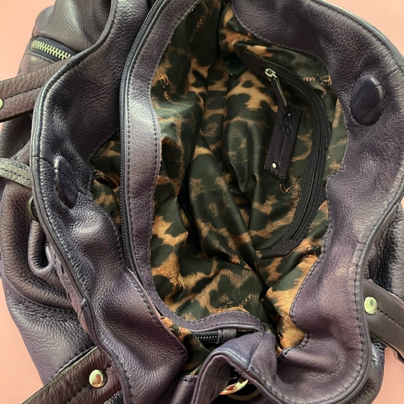 B Makowski Hobo Purse - Picture 6 of 9